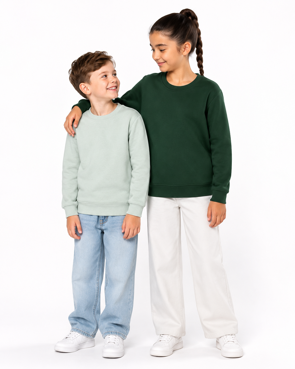 Basic Kinder Sweater – Ronde hals als Sinterklaascadeau